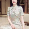 Váy Thiết Kế MDU6450 – Gấm Luxury Jacquard Kem Loang, Cổ Cao Đính Nơ Lớn Quý Phái 11 Changing fabric to match image 202608071528 11zon Mdu Fashion
