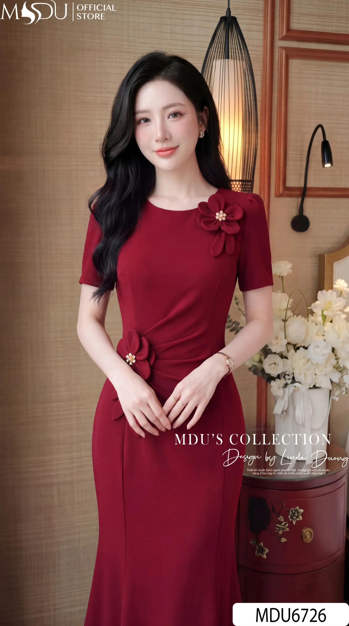 Váy Thiết Kế MDU6726 – Xleo Hàn Đỏ Đô, Dáng Đuôi Cá Phối Hoa 3D Thủ Công 5 Váy Thiết Kế MDU6726 – Xleo Hàn Đỏ Đô, Dáng Đuôi Cá Phối Hoa 3D Thủ Công - Ảnh 3