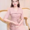 Dressing model and removing bag 4K 20261016082729 11zon Mdu Fashion