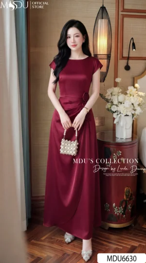 Váy Thiết Kế MDU6630 – Twist Satin Đỏ Tươi, Phối Hoa Thủ Công Đính Eo