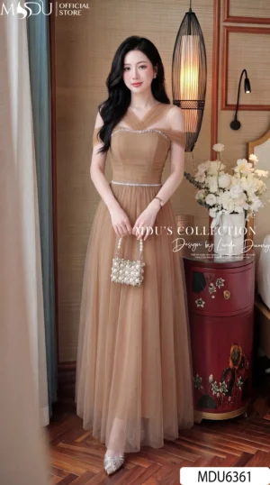 Váy Thiết Kế MDU6361 Voan Tơ Nâu Dáng Xòe Sang Trọng Phối Cổ Chéo Trễ Vai Đính Dây Đá