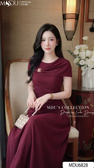 Alternative view of Váy Thiết Kế MDU6828 – Nhũ Kim Cương Đỏ Rượu, Dáng Ôm Chiết Eo Quyến Rũ