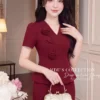 Set Thiết Kế MDU6635 – Gold Nhật Đỏ Đô, Áo Peplum Phối Hoa Cuốn Thủ Công 9 Mac trang phuc cho nguoi 4K 202609091356 1 Mdu Fashion
