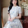 Váy Thiết Kế MDU6618 – Mango Ý Hoa Xanh Pastel, Cổ Sen Phối Đai Rời 10 Replacing model outfit 4K 202608251036 11zon Mdu Fashion