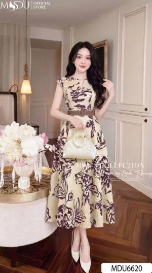 Váy Thiết Kế MDU6620 – Twist Satin Hoa Đen Nền Kem, Đai Eo Đính Liền Tôn Dáng