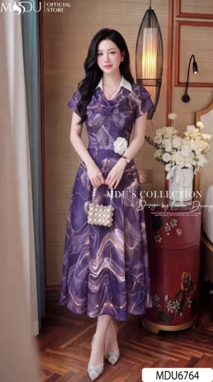 Váy Thiết Kế MDU6764 – Mango Ý Tím Vân Loang, Bèo Xếp Lớp Phối Hoa 3D Quý Phái