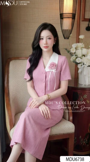 Alternative view of Set Thiết Kế MDU6738 – Tuytsi Hồng Sang Trọng, Cổ Cách Điệu Phối Hoa Đính Liền