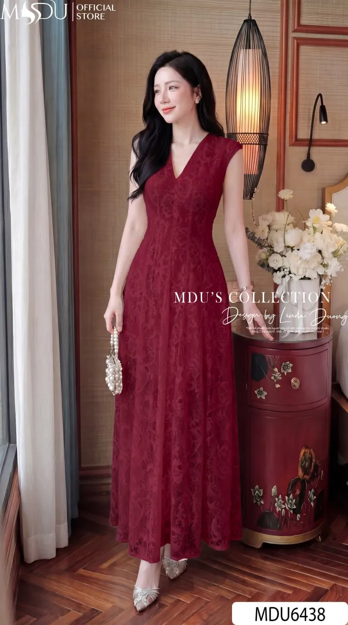 Váy Thiết Kế MDU6438 Ren Hoa Nổi Đỏ Đô Dáng Xòe Dài, Yêu Kiều Và Cuốn Hút 4 Váy Thiết Kế MDU6438 Ren Hoa Nổi Đỏ Đô Dáng Xòe Dài, Yêu Kiều Và Cuốn Hút - Ảnh 2