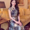 Váy Thiết Kế MDU7128 Lụa Twist Satin Hoa Xanh Navy Phối Vàng Đồng, Thanh Lịch Và Quý Phái 10 photo 2026 10 12 09 23 20 2 1 11zon Mdu Fashion